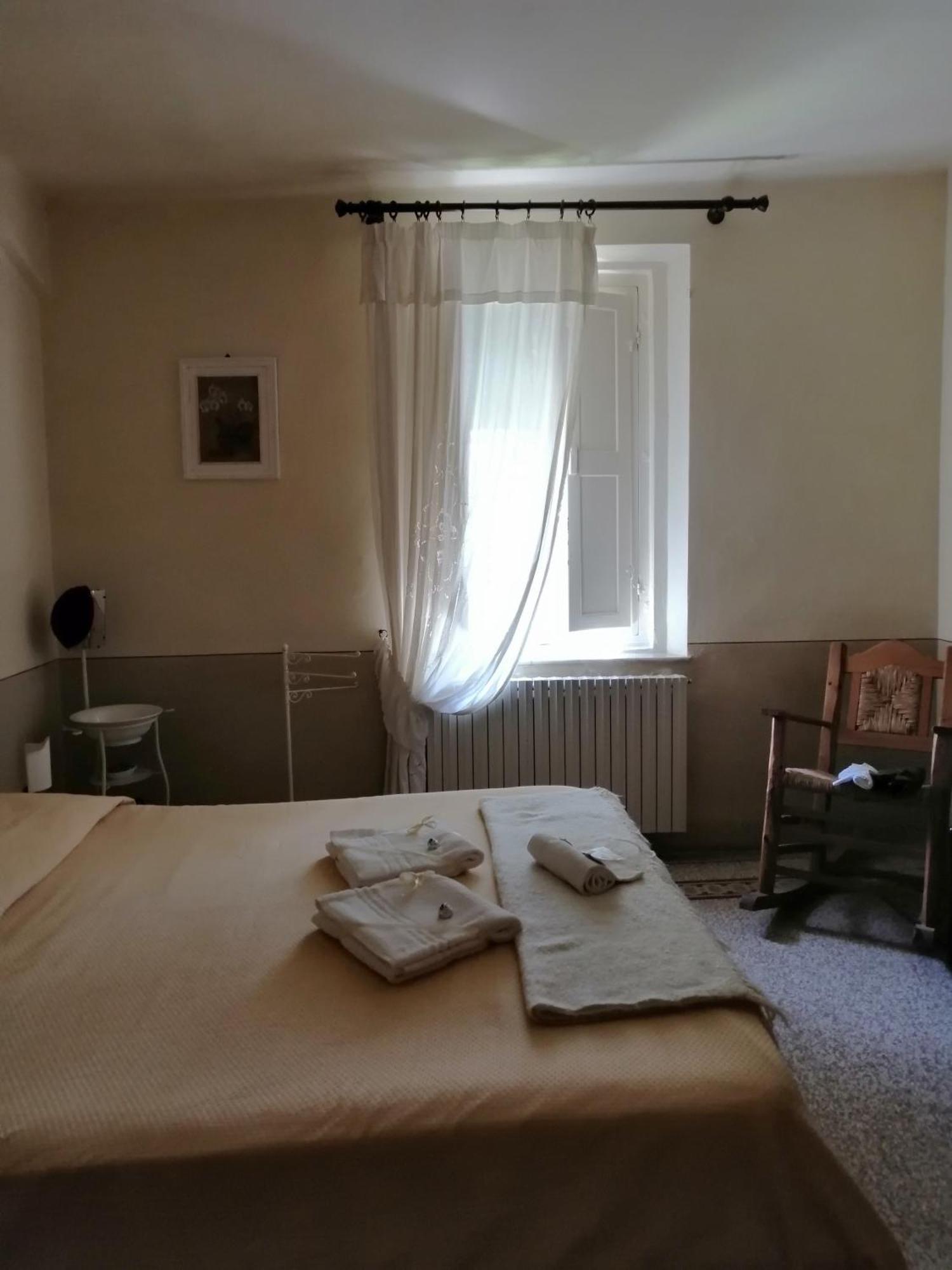 Bed And Breakfast Evelina Lucca Eksteriør bilde